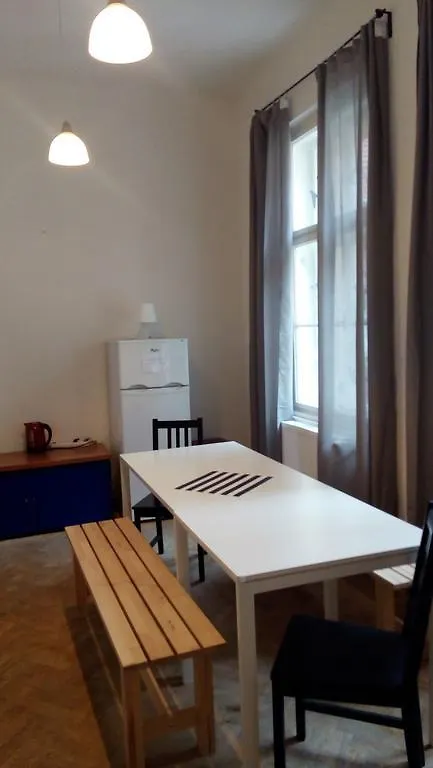 Hostel Residence V Tunich Praag