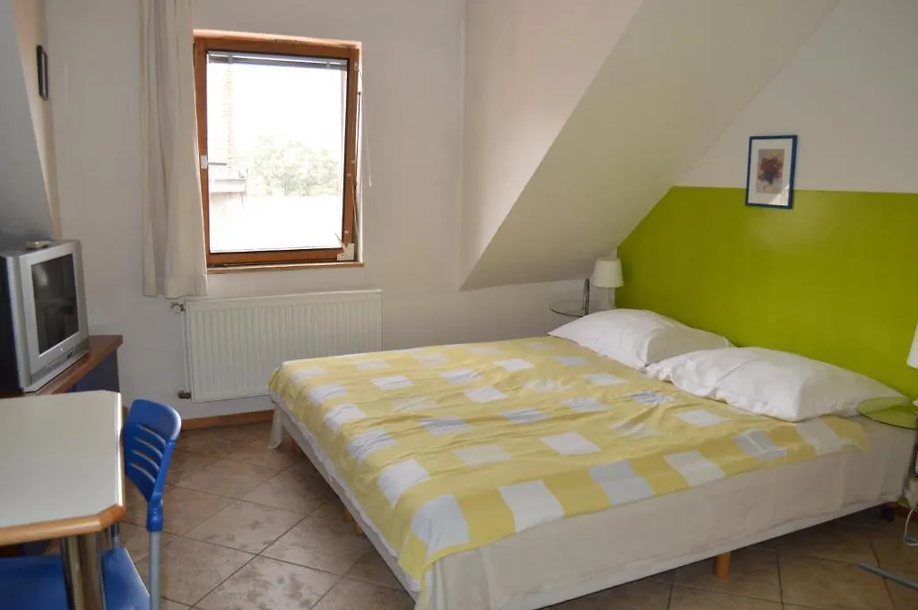 Residence V Tunich Praag Hostel