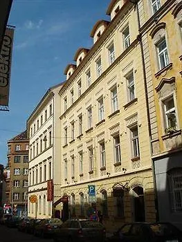 براغ Residence V Tunich