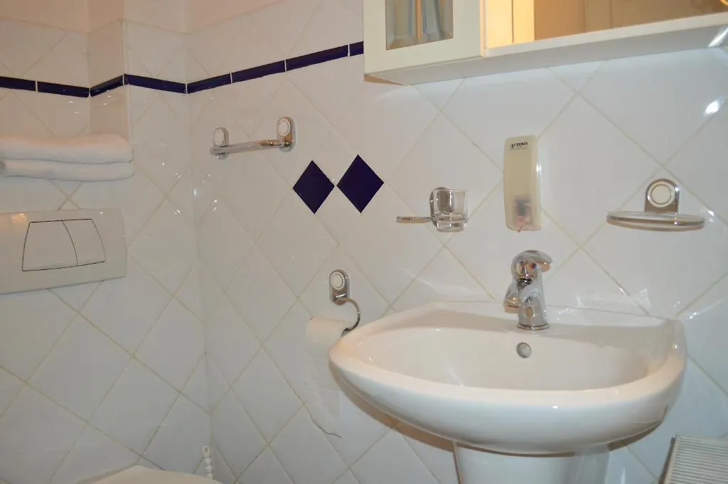 بيت شباب براغ Residence V Tunich